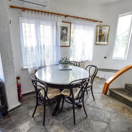Appartement House By The Sea