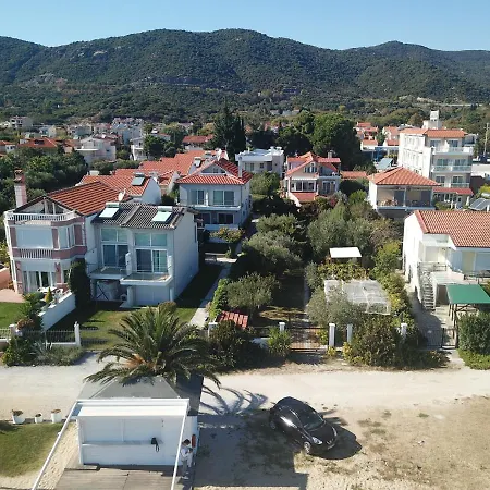 House By The Sea *