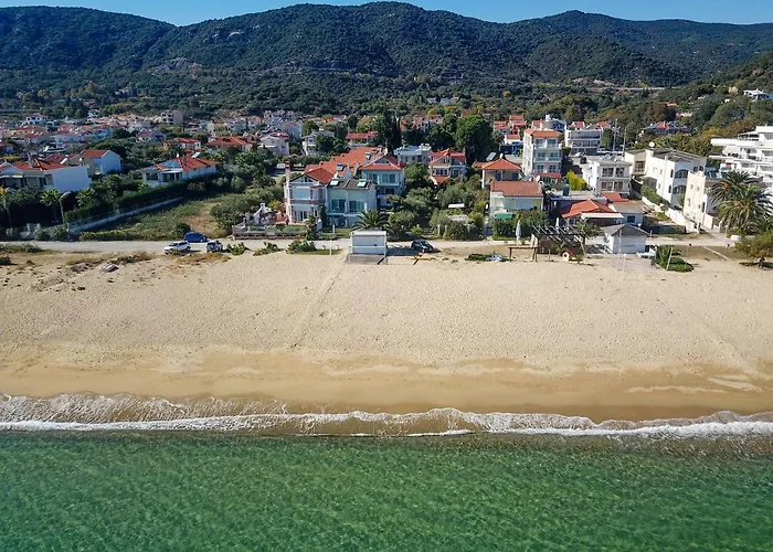 House By The Sea Апартаменты Nea Iraklitsa